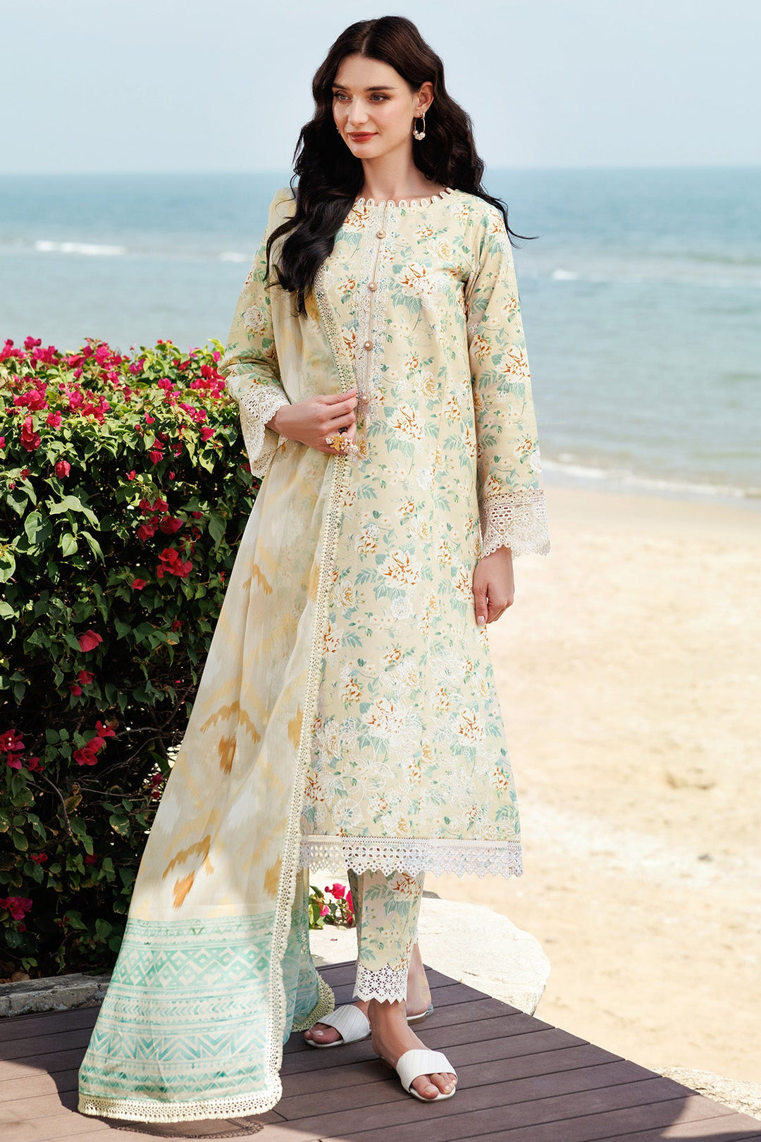 Aurea Summer Lawn