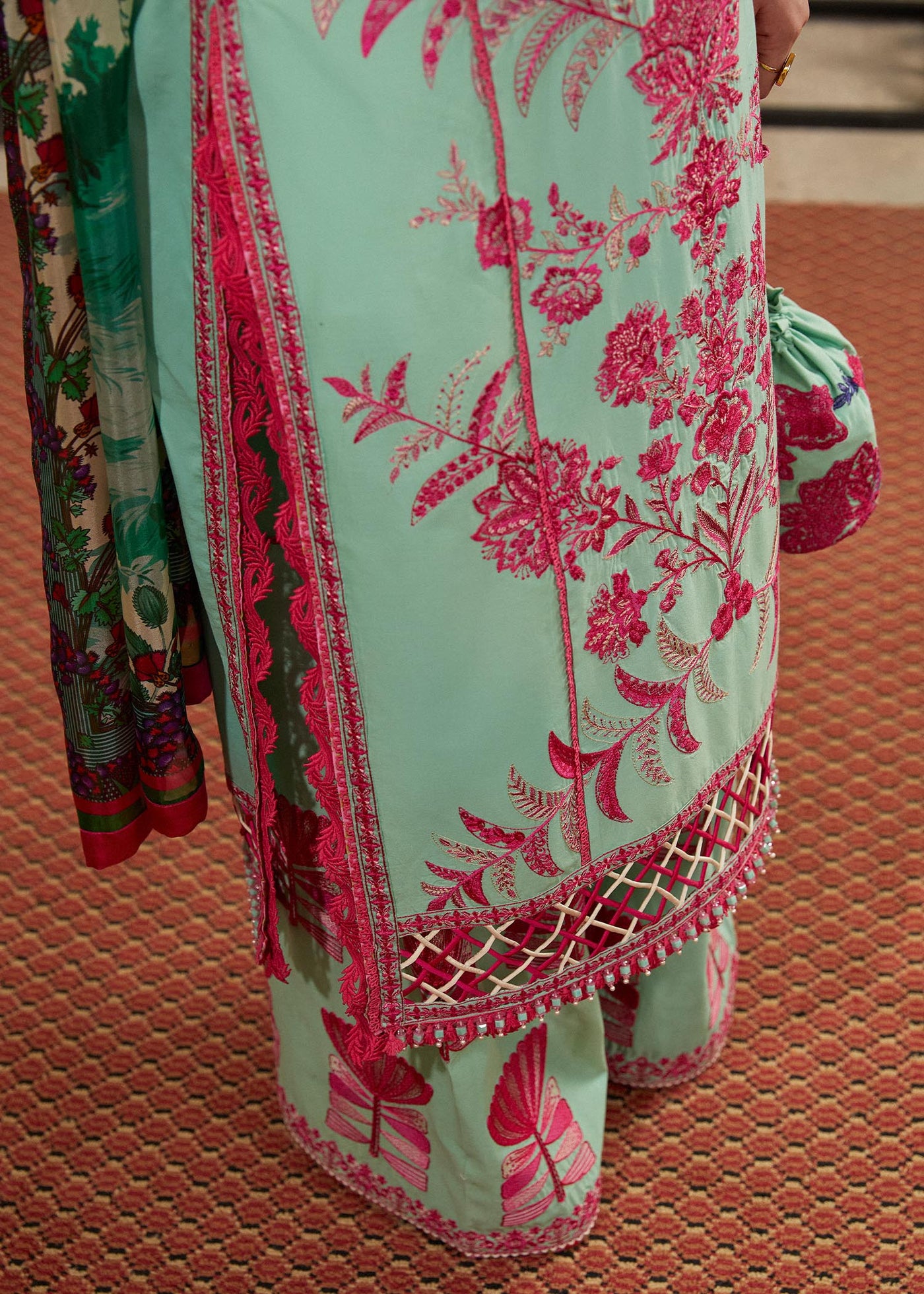 HUSSAIN REHAR LUXURY LAWN - FERN