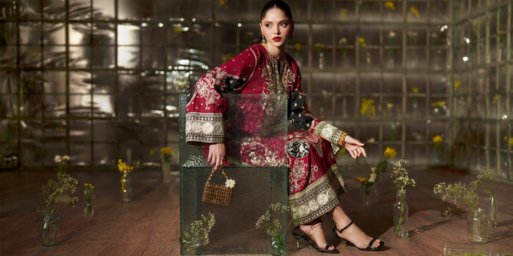 EMBROIDERED KAFTAN
