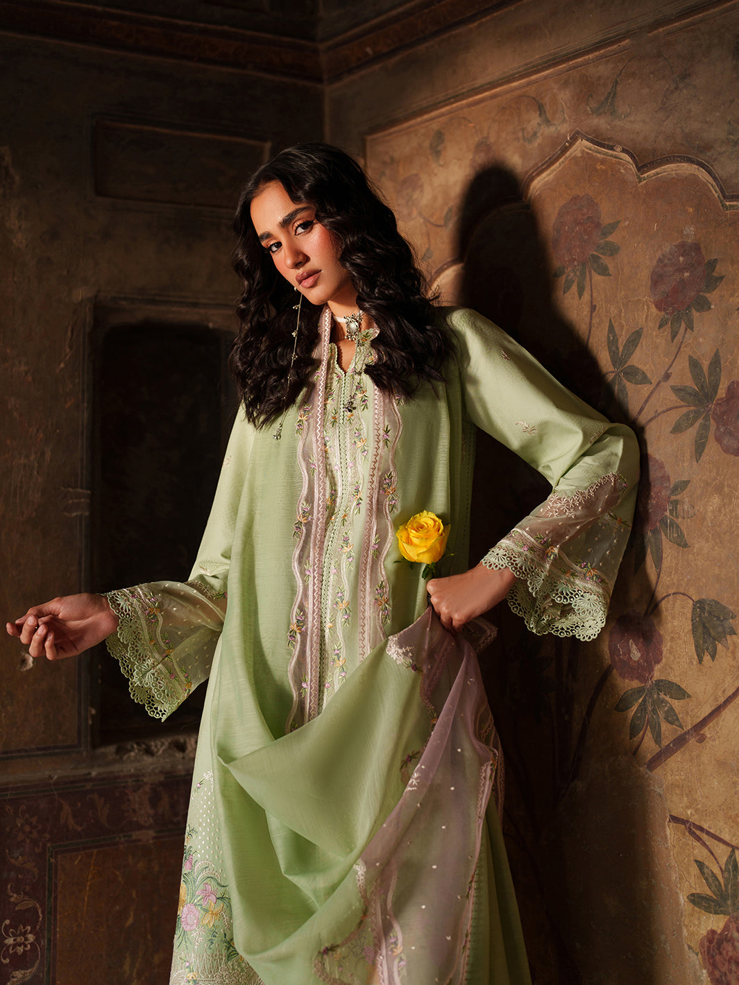 Suroor lawn 3 pc