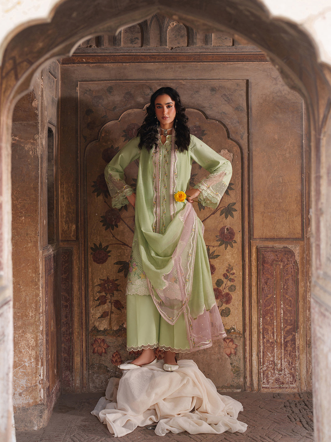 Suroor 3 Pc  Pret