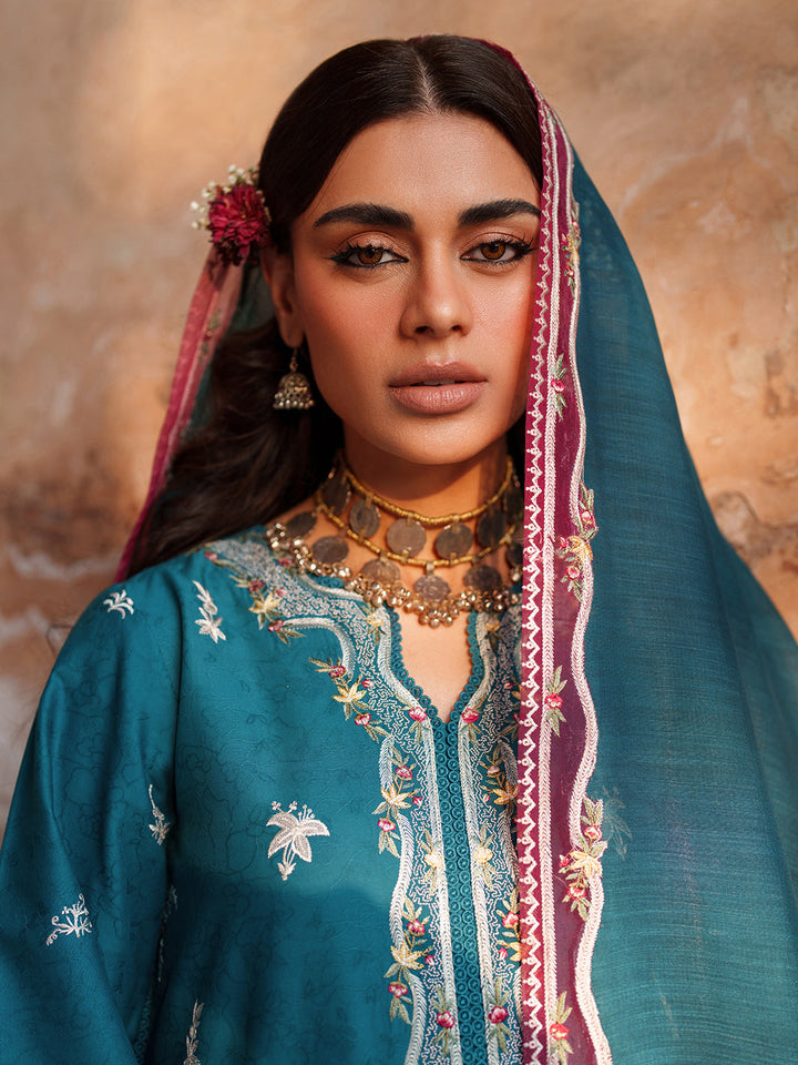Suroor 3 Pc  Pret