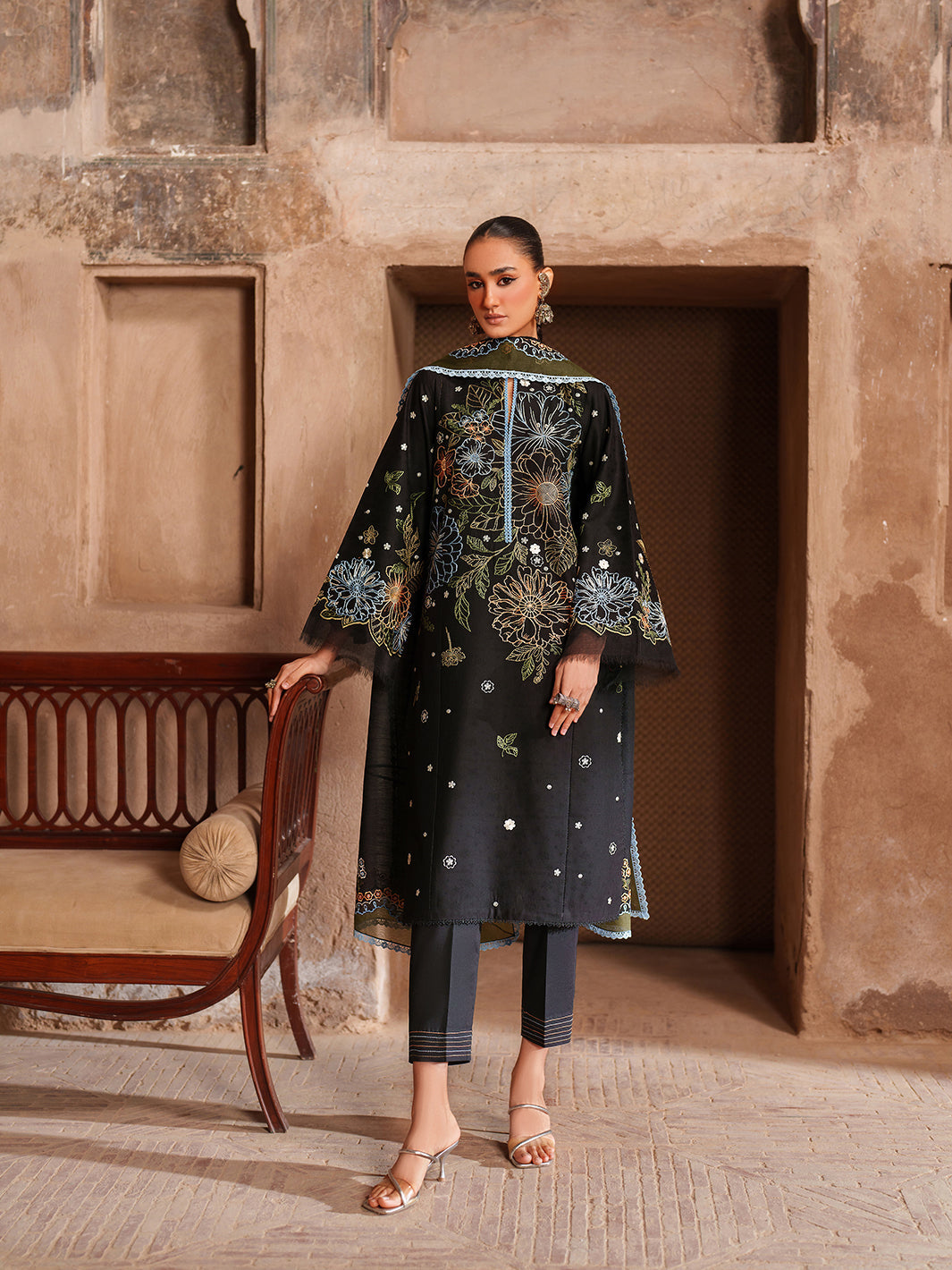 Suroor lawn 3 pc
