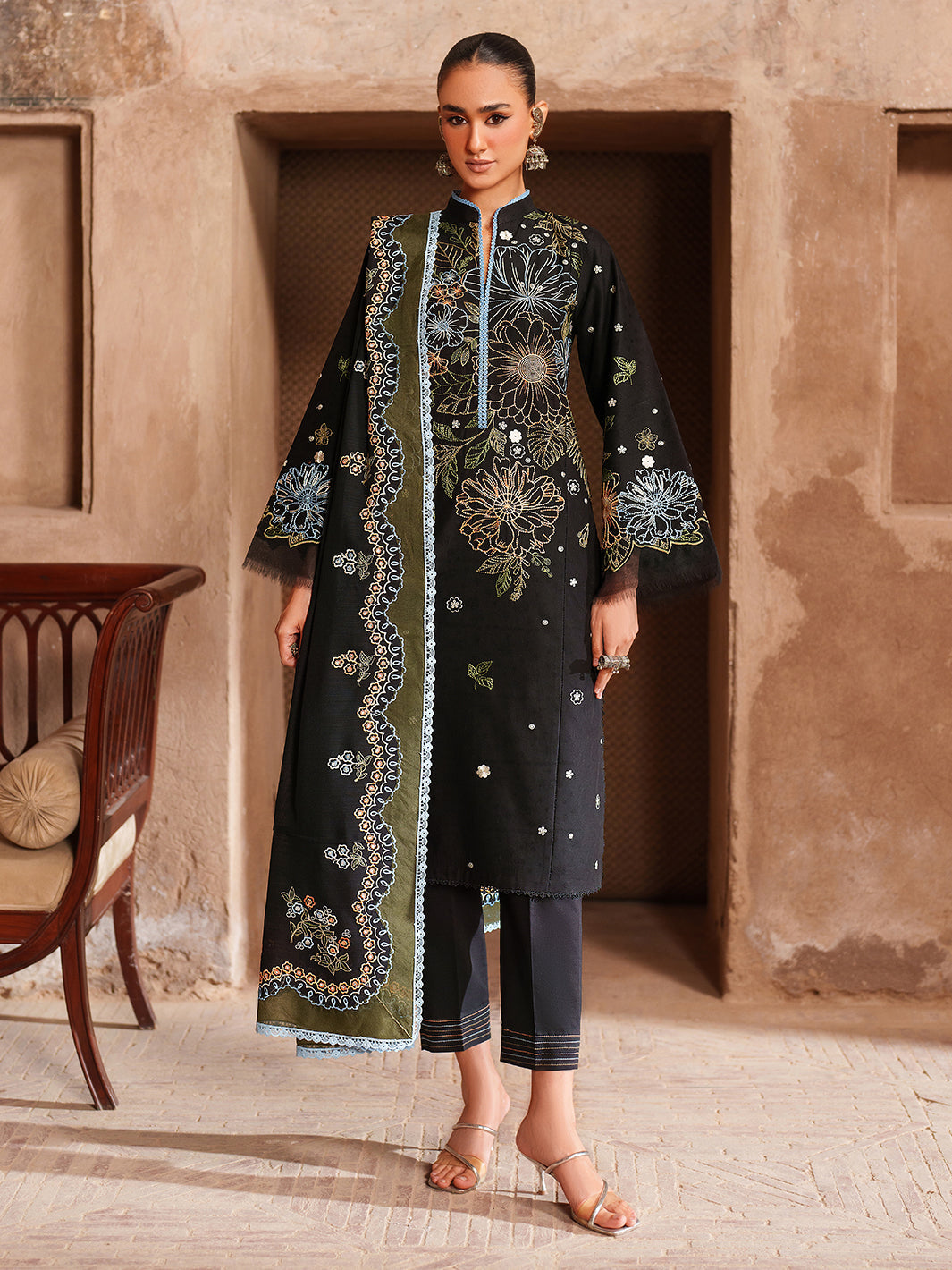 Suroor 3 Pc  Pret