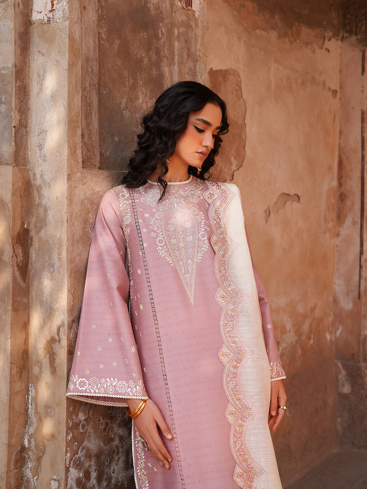 Suroor 3 Pc  Pret