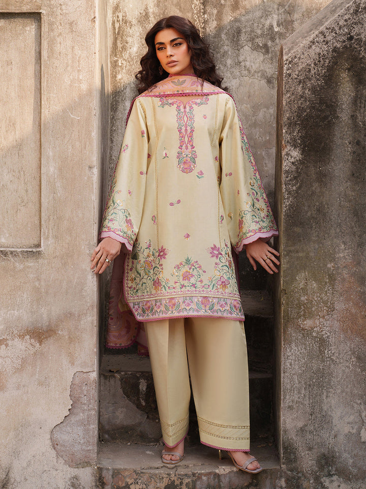 Suroor 3 Pc  Pret