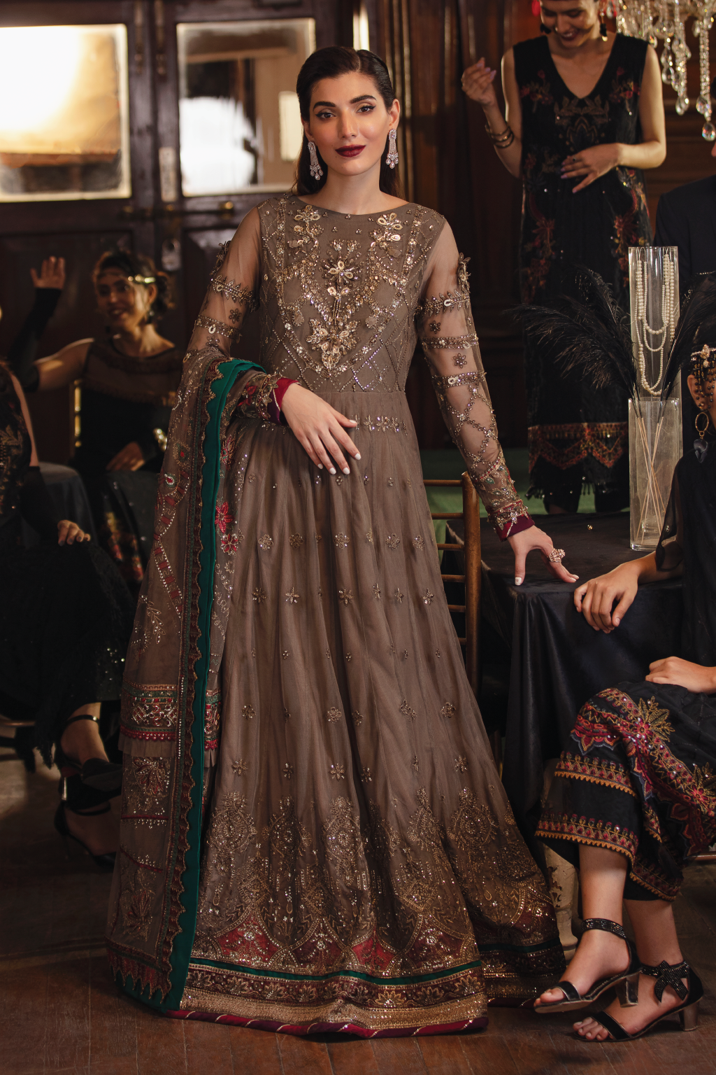 IZNIK LA ROYALE EMBROIDERED NET SUITS