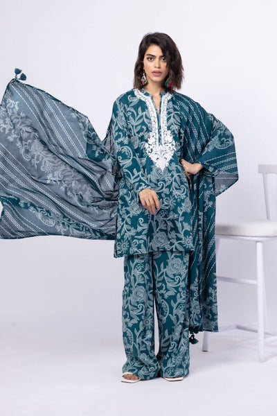 3 Piece Embroidered Cambric Kurta Set