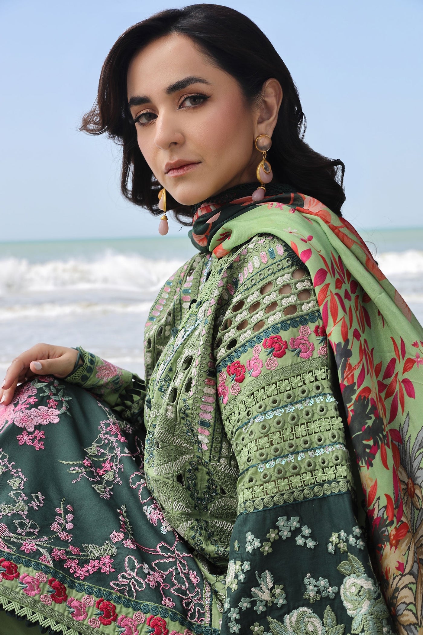 MARYAM HUSSAIN LUXURY LAWN-GARDENIA