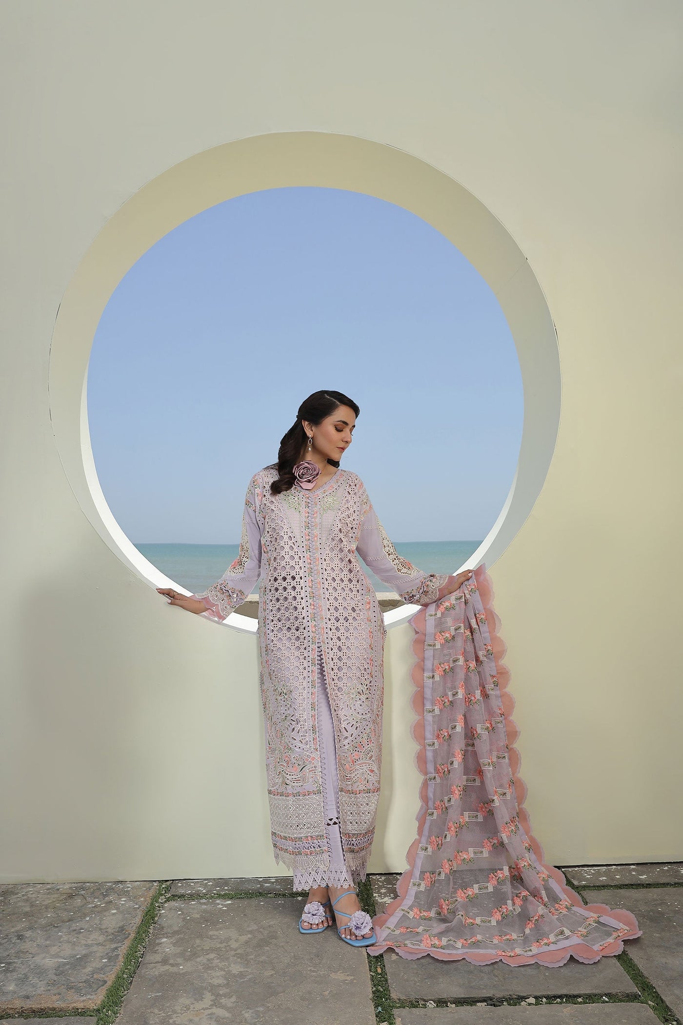 MARYAM HUSSAIN LUXURY LAWN-FEROZ