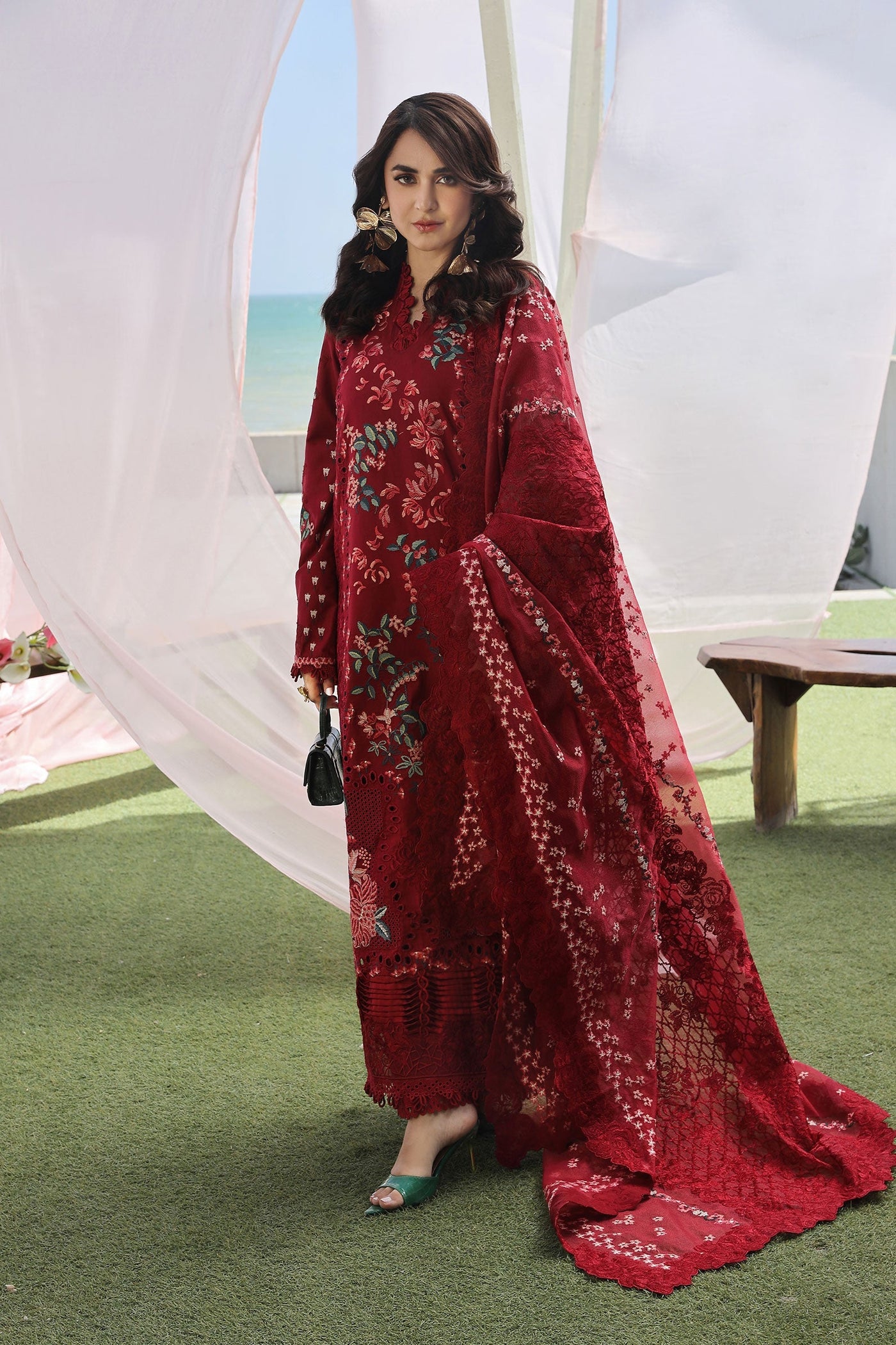 MARYAM HUSSAIN LUXURY LAWN-CRIMSON