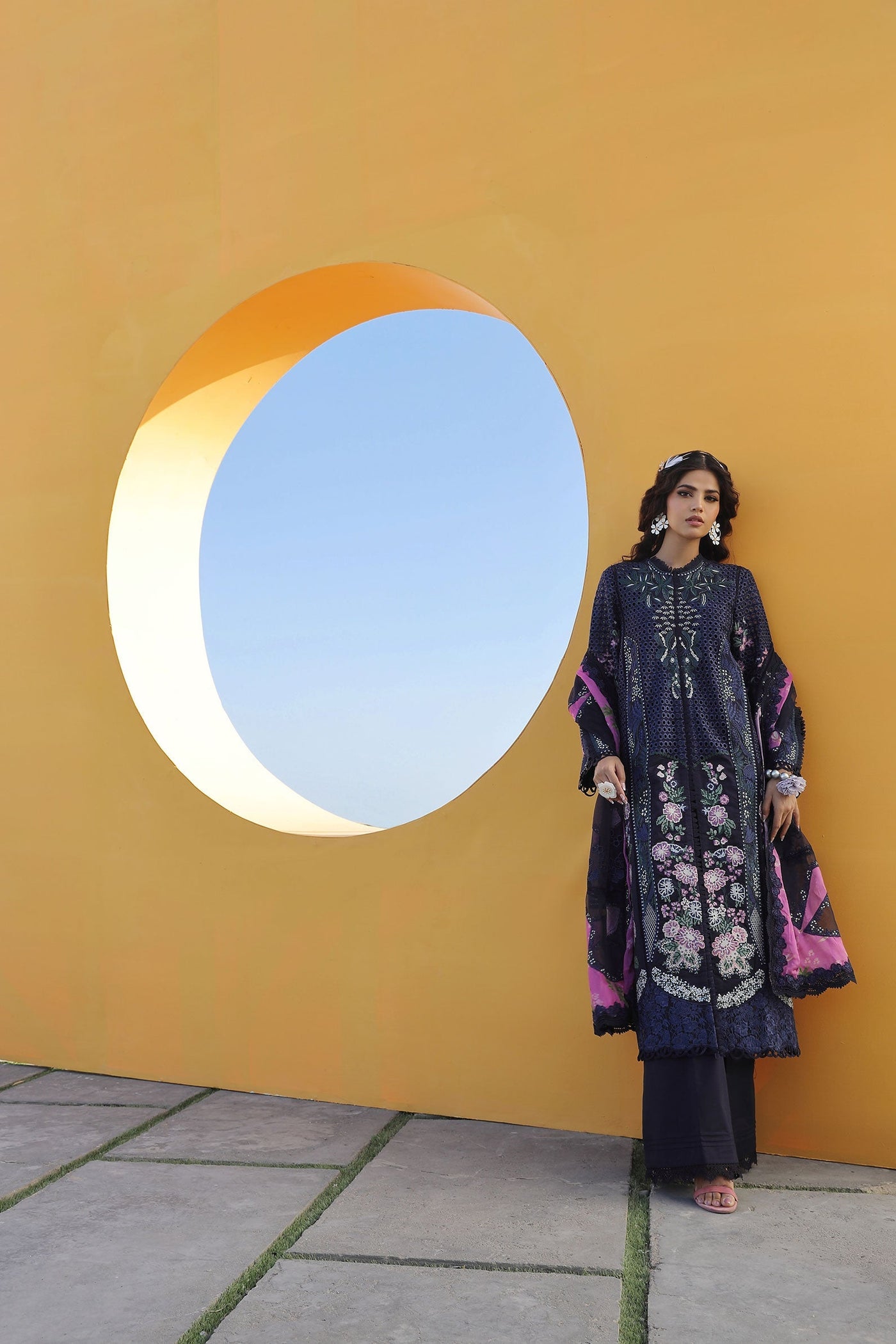 MARYAM HUSSAIN LUXURY LAWN-ZOYA