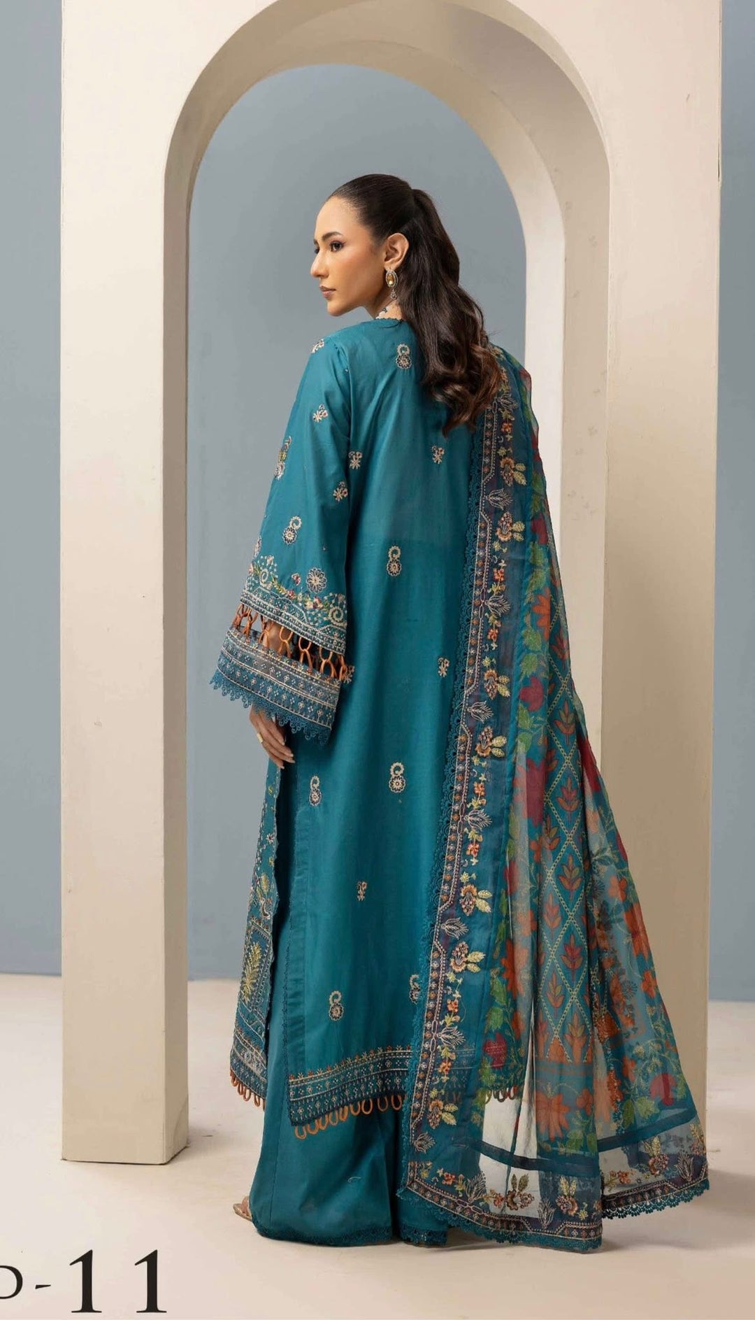 Unstitched Dior Lawn Collection