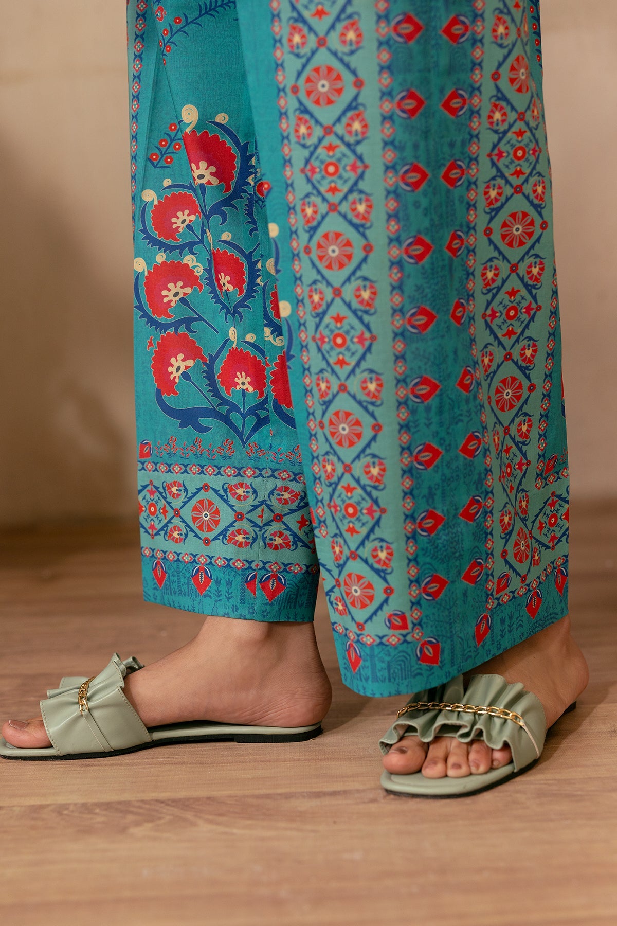 SELENE PRINTED LAWN