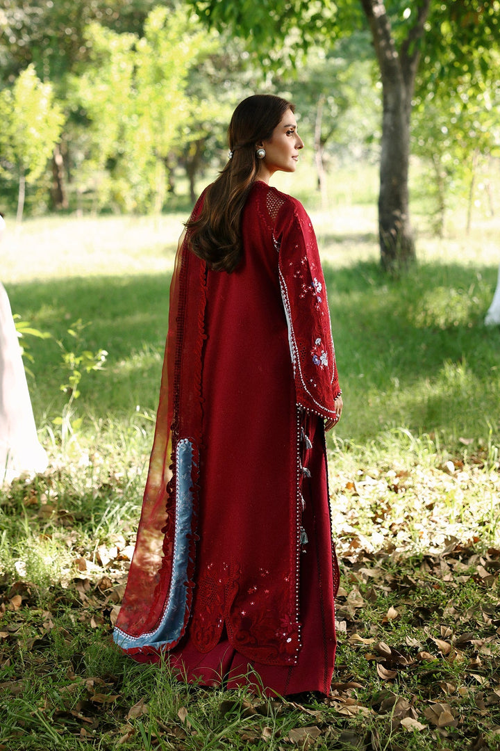 A UNSTITCHED Lawn &