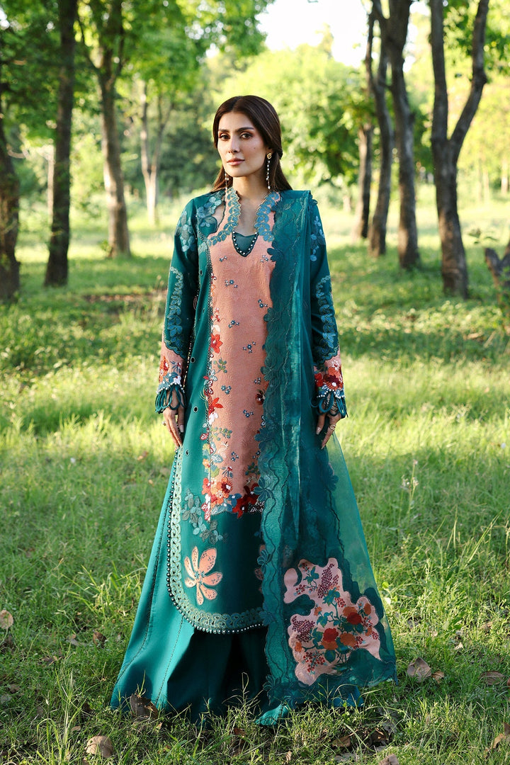 A UNSTITCHED Lawn &