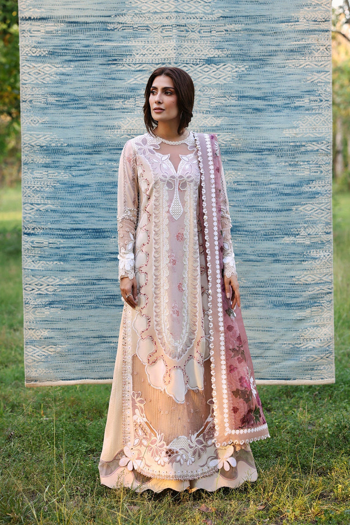 A UNSTITCHED Lawn &