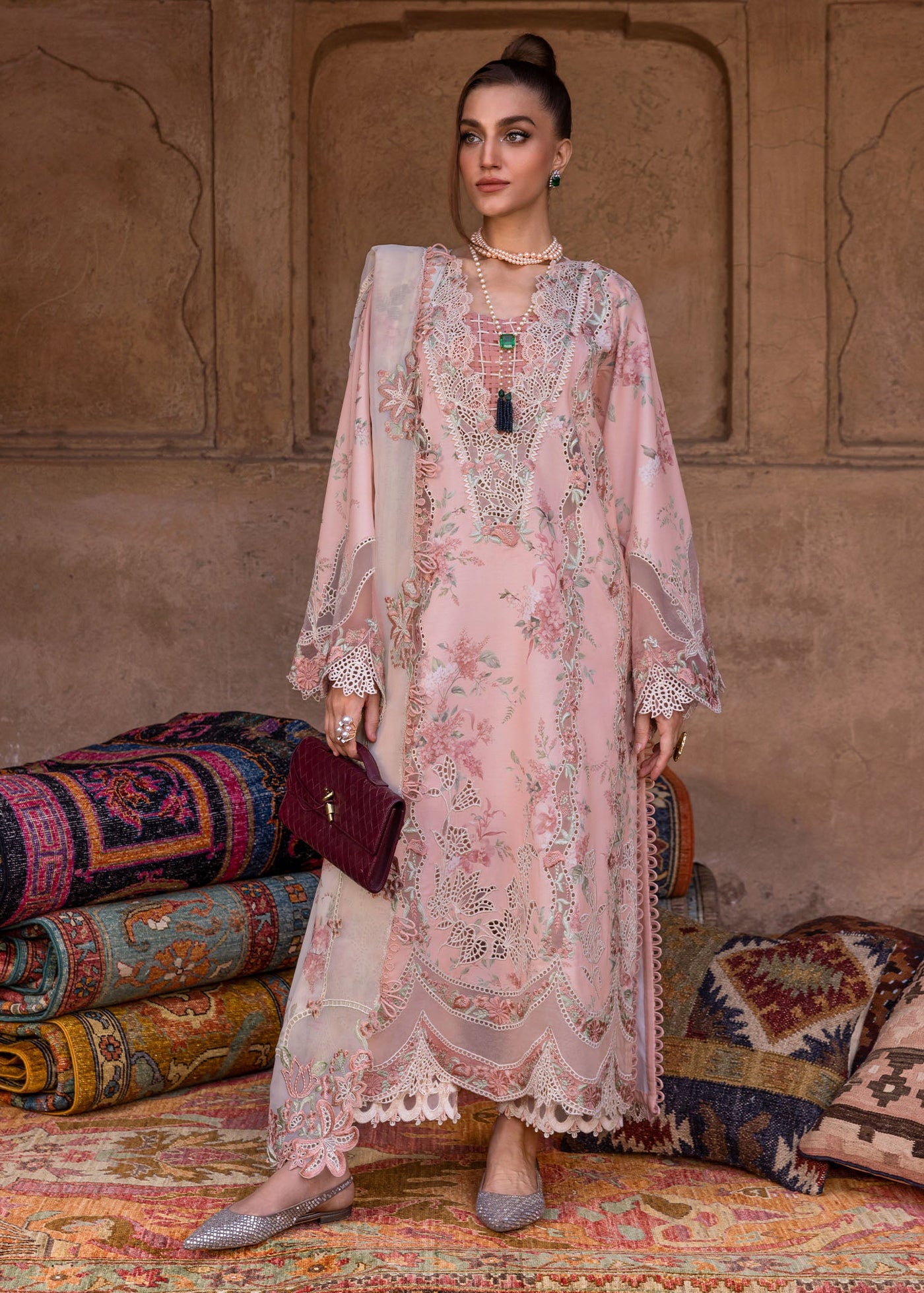 TASAWAR LUXURY LAWN