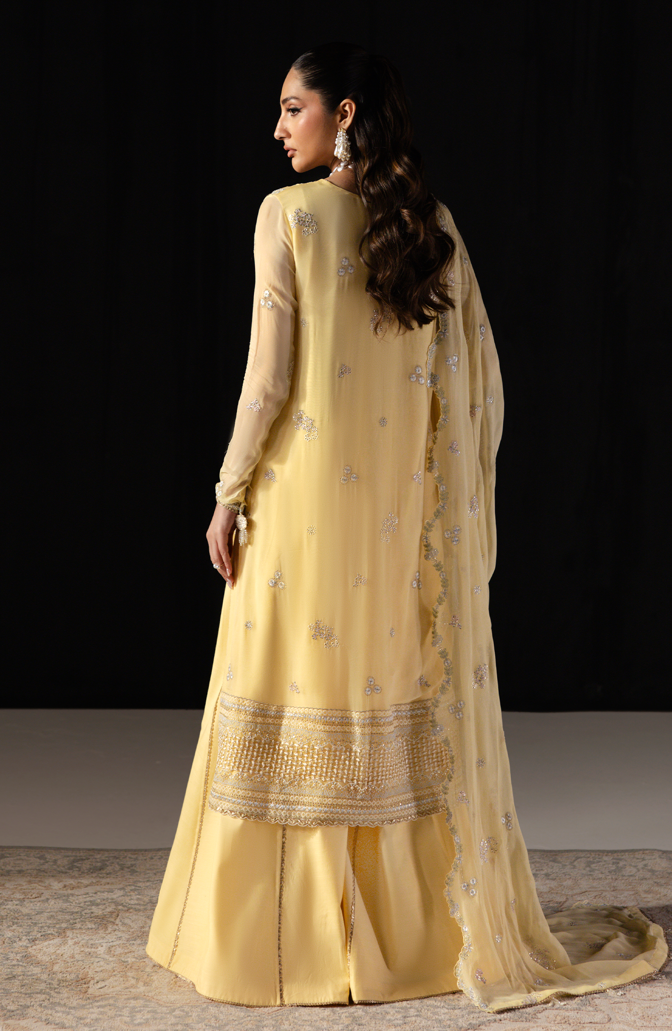 aurelle unstitched formals