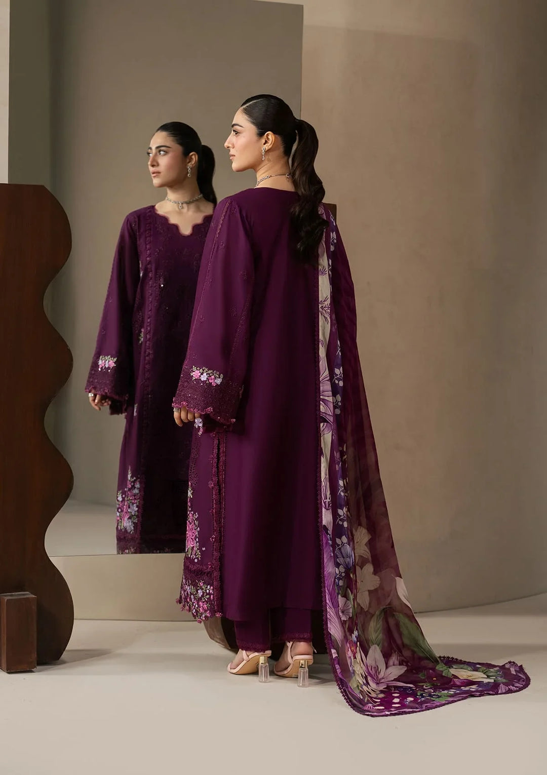 E-CRAFT - CHIKANKARI LAWN WITH CHIFFON DUPATTA &