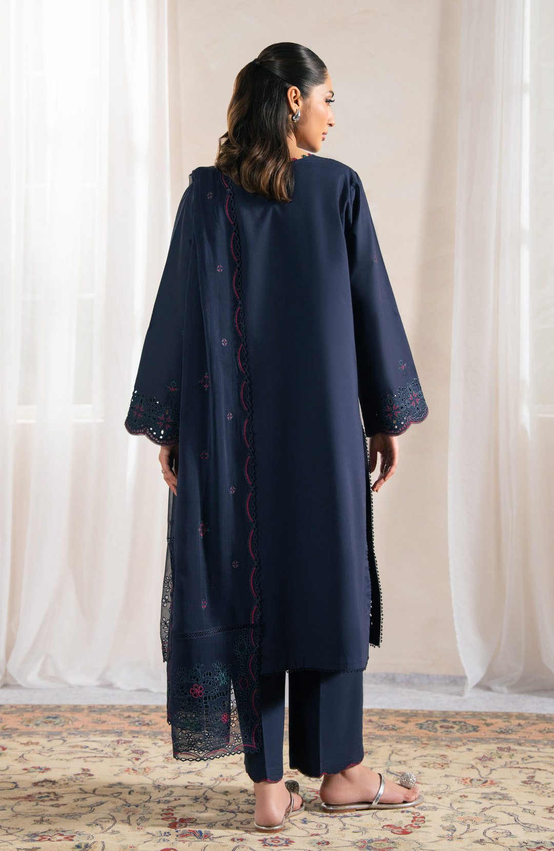 unstitched luxury Lawn