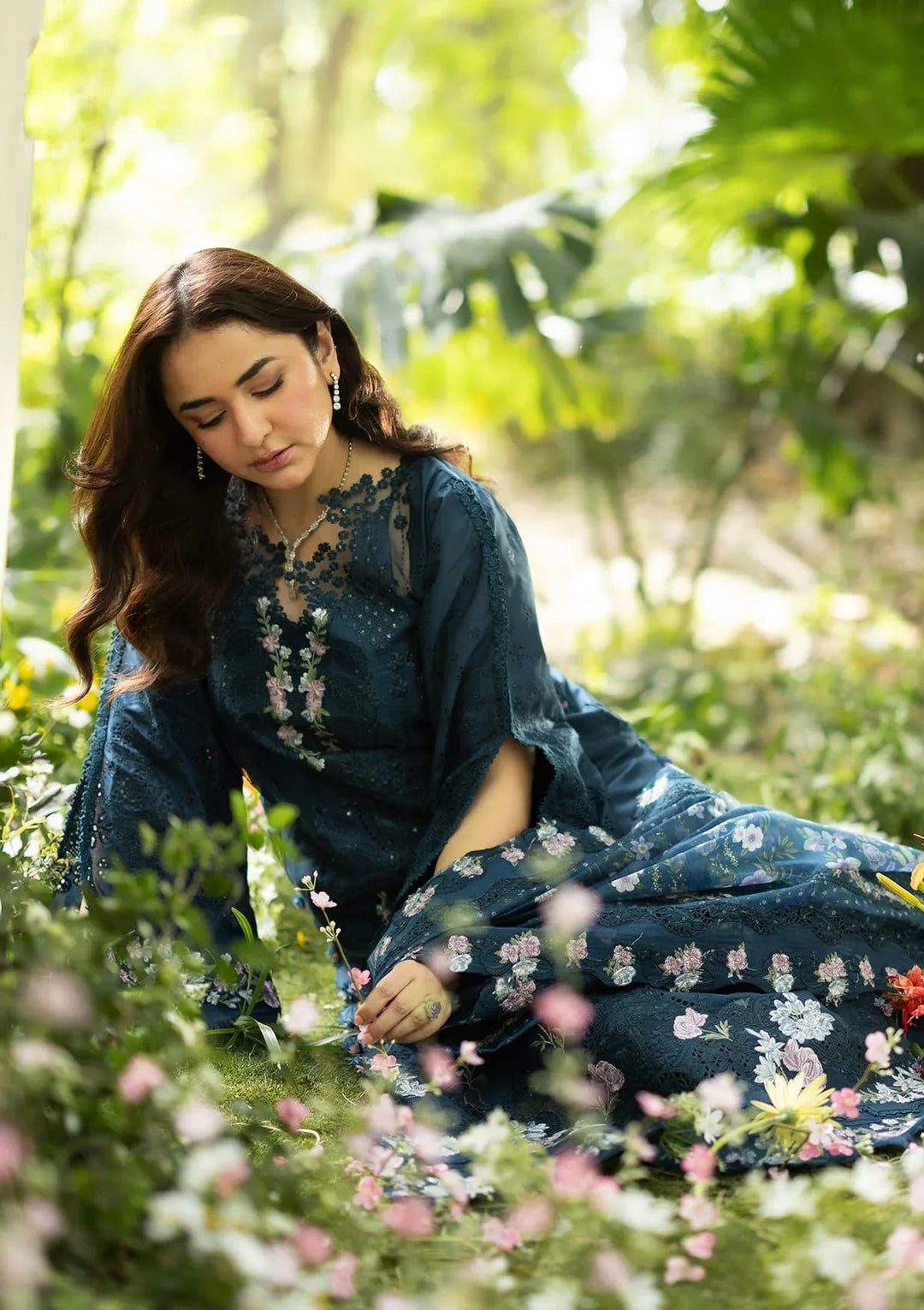 LUXURY LAWN VOL ll &