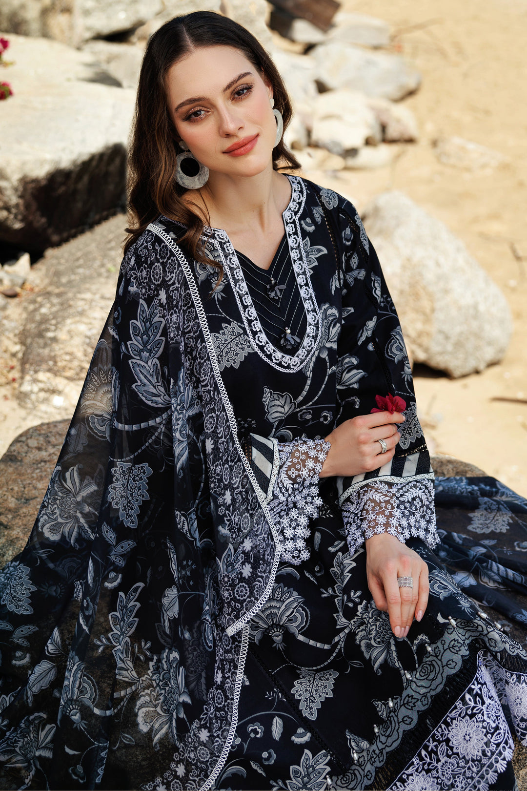 Aurea Summer Lawn