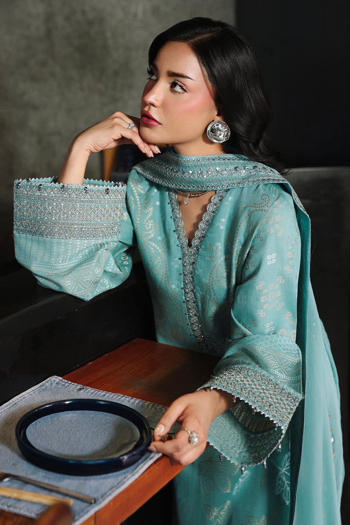 EMBROIDERED JACQUARD  SUIT 3 PC