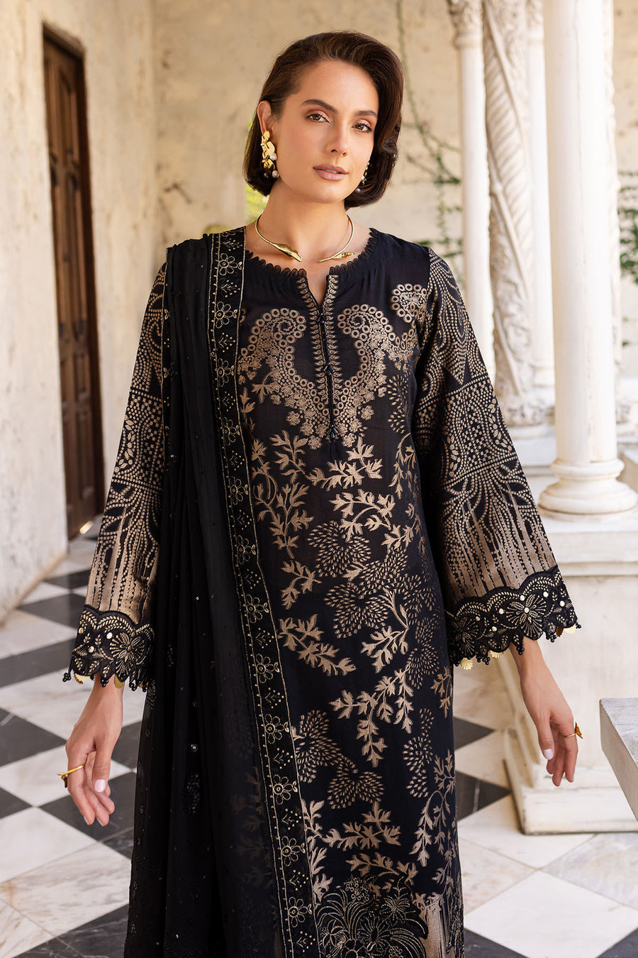 EMBROIDERED JACQUARD LAWN