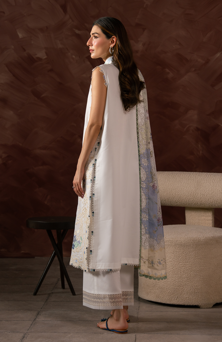unstitched luxury Lawn