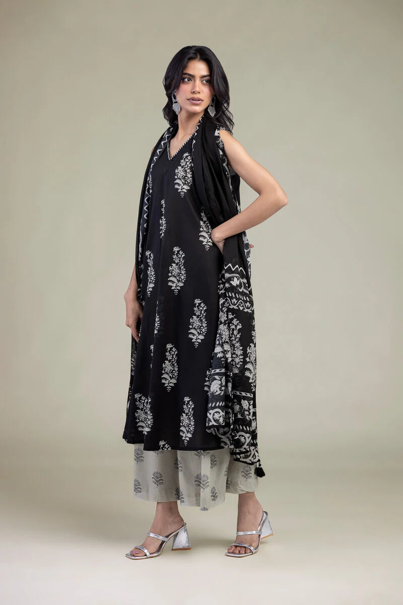 Printed | Cambric Black Sleeveless Kurta pant with Dupatta