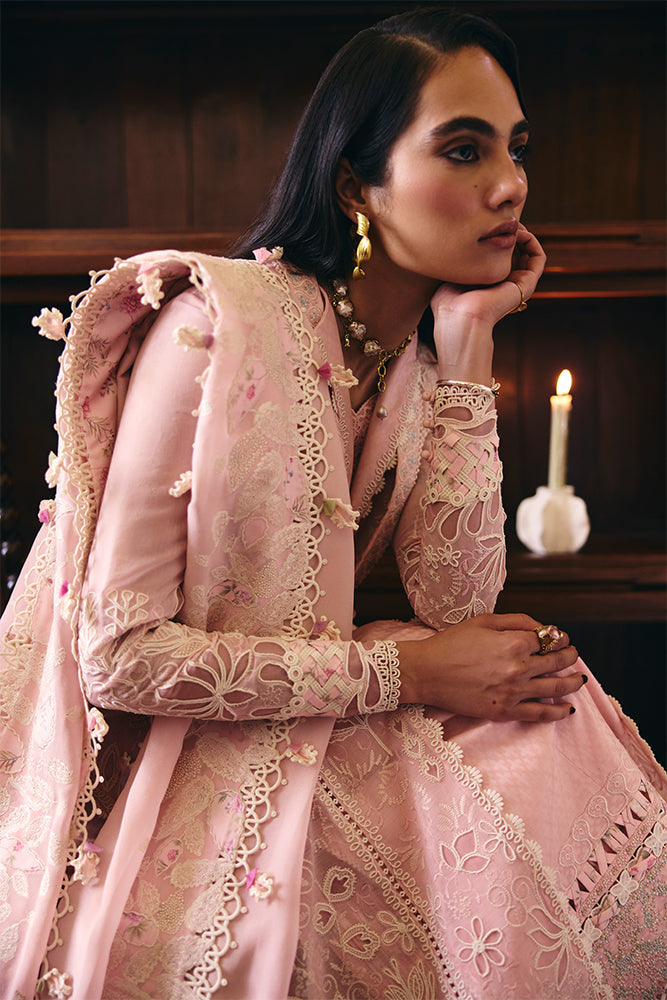 CASUAL PRET EID EDIT&
