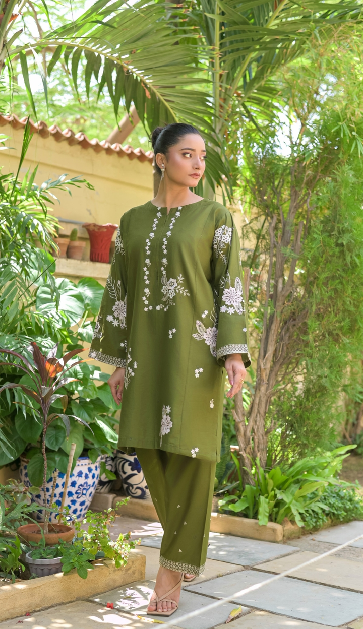 Aina EMBROIDERED LAWN CO-ORD SET EDIT