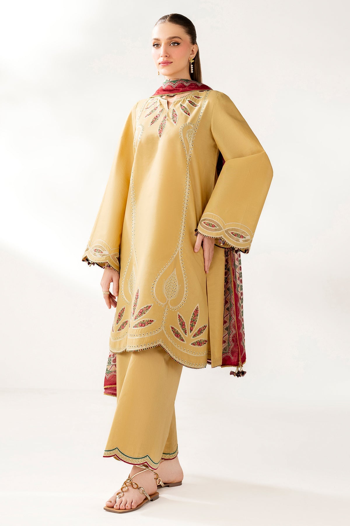 EMBROIDERED LAWN