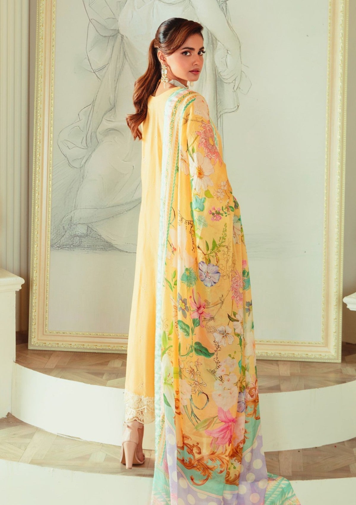 REET LUXURY LAWN