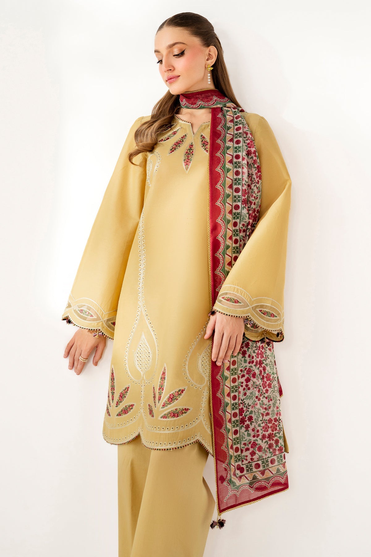 EMBROIDERED LAWN
