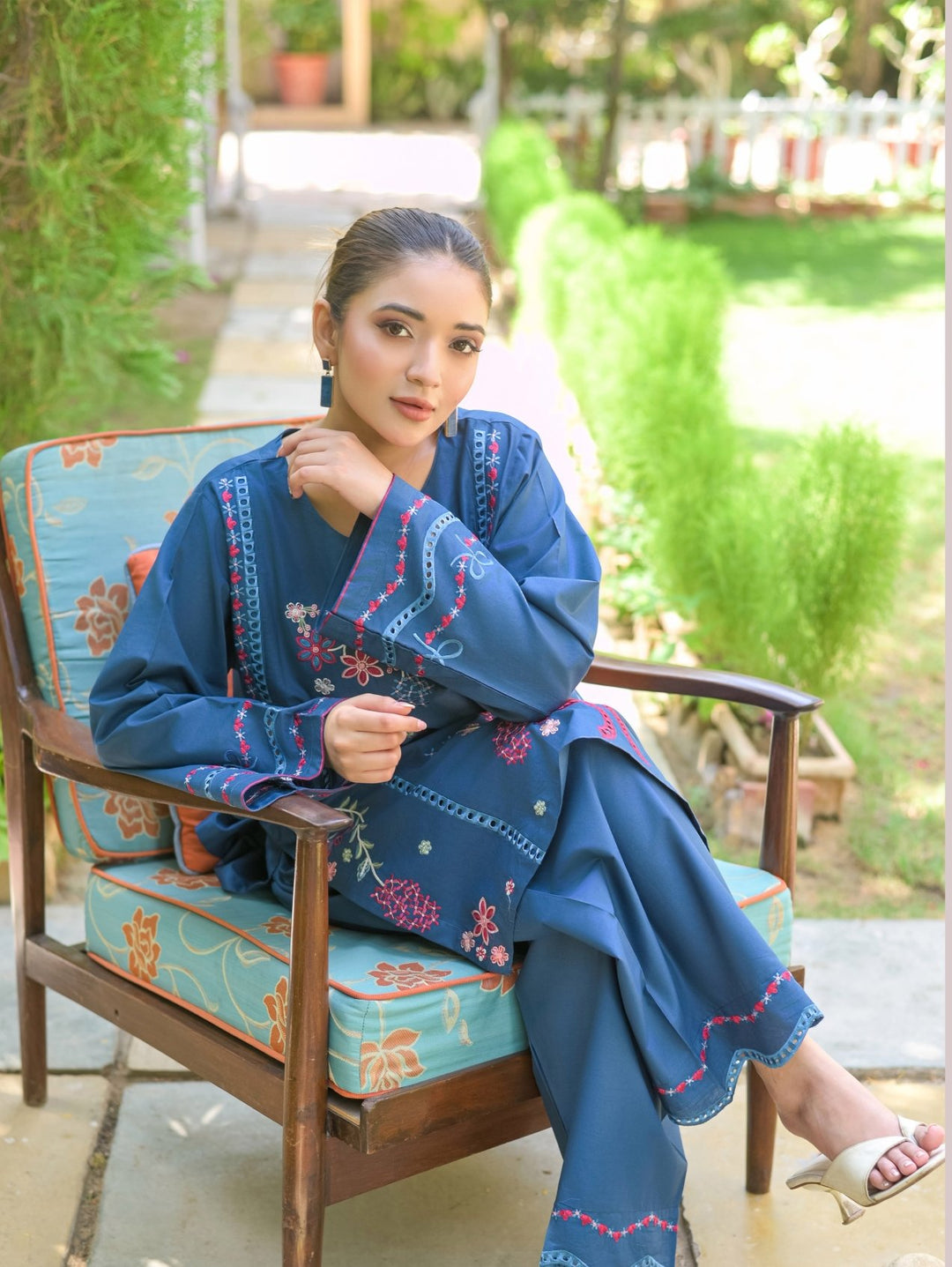 Aina EMBROIDERED LAWN CO-ORD SET EDIT