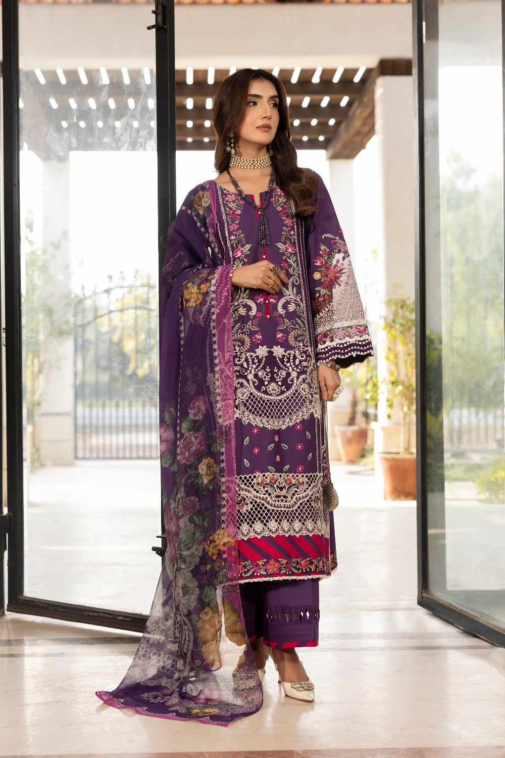 Dil Kash CHIKANKARI  LAWN