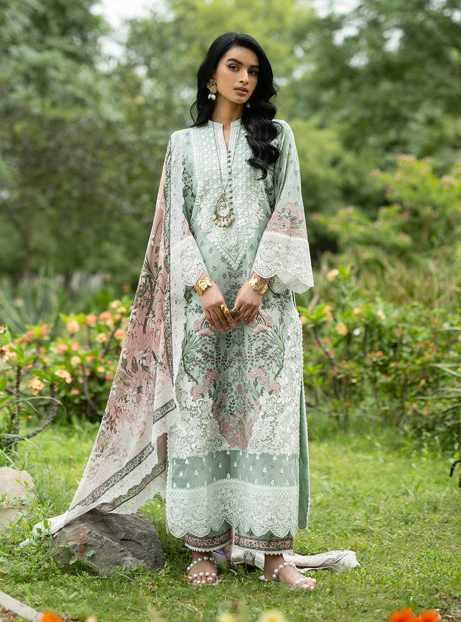 luxe lawn 26