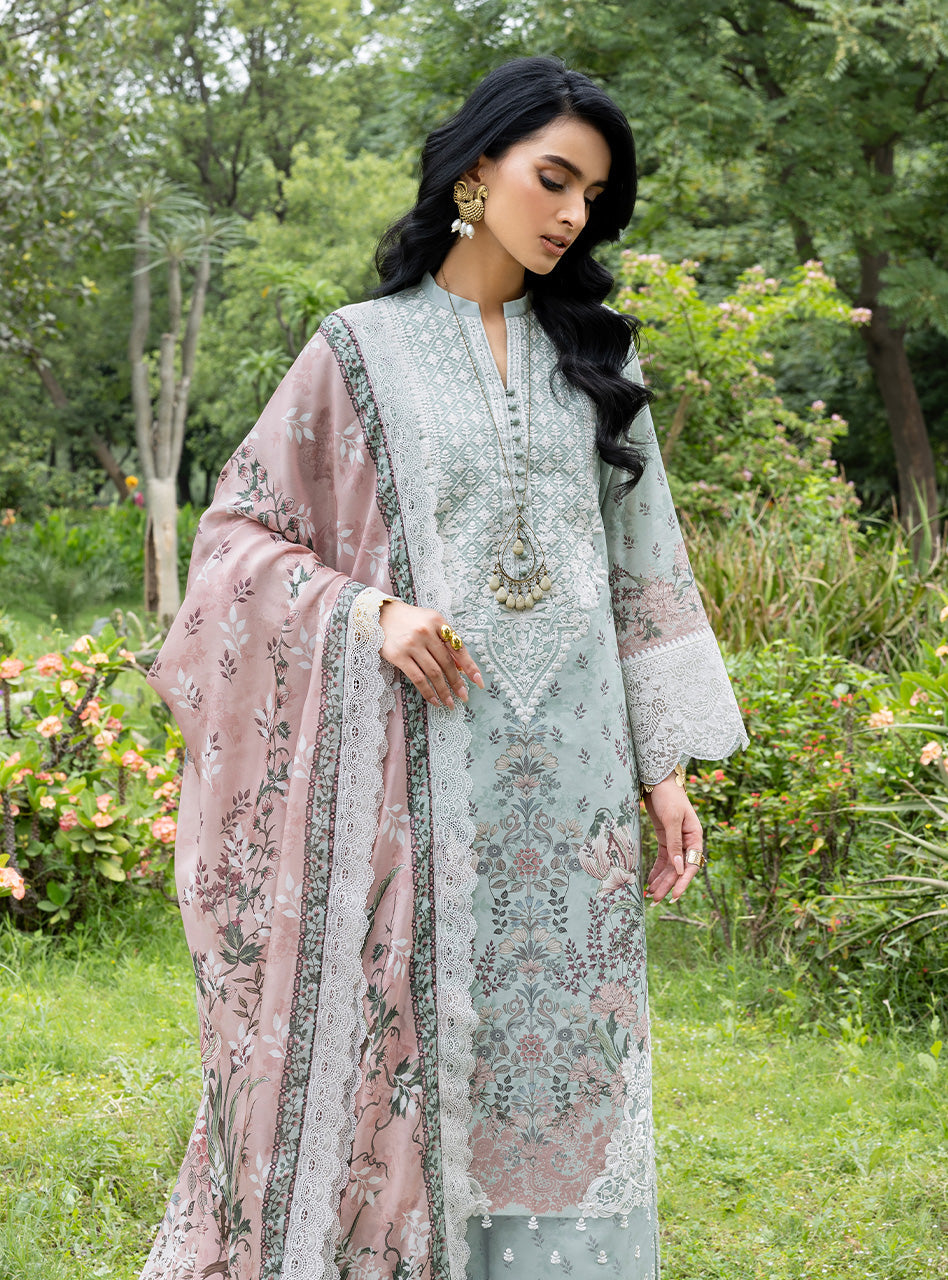 luxe lawn 26