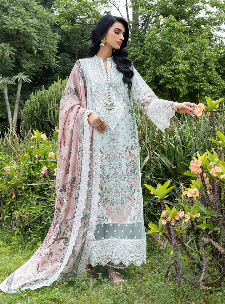 luxe lawn 26