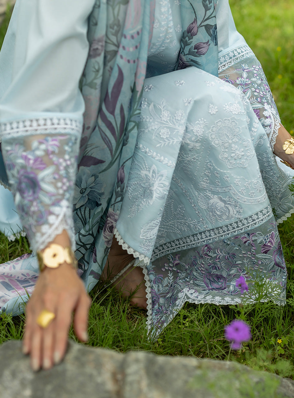 luxe lawn 26