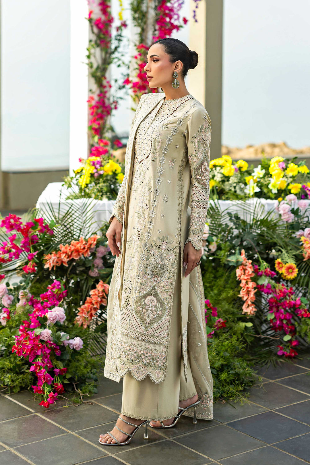 ALESSANDRA Luxury Lawn