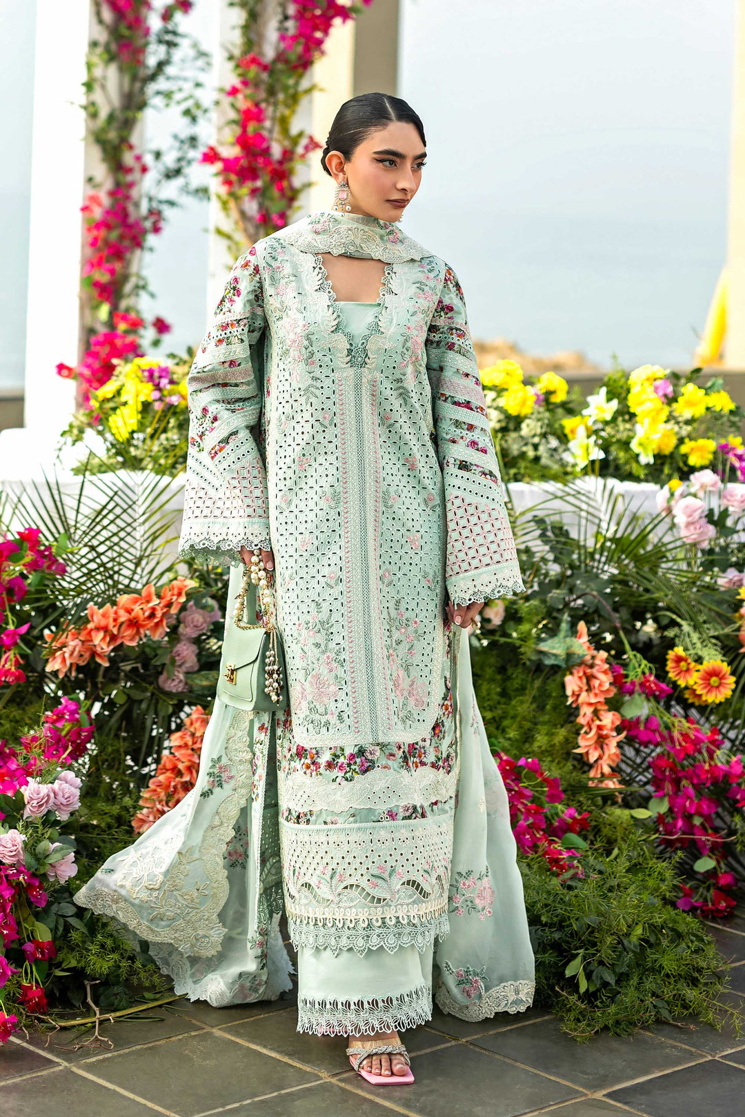 ALESSANDRA Luxury Lawn