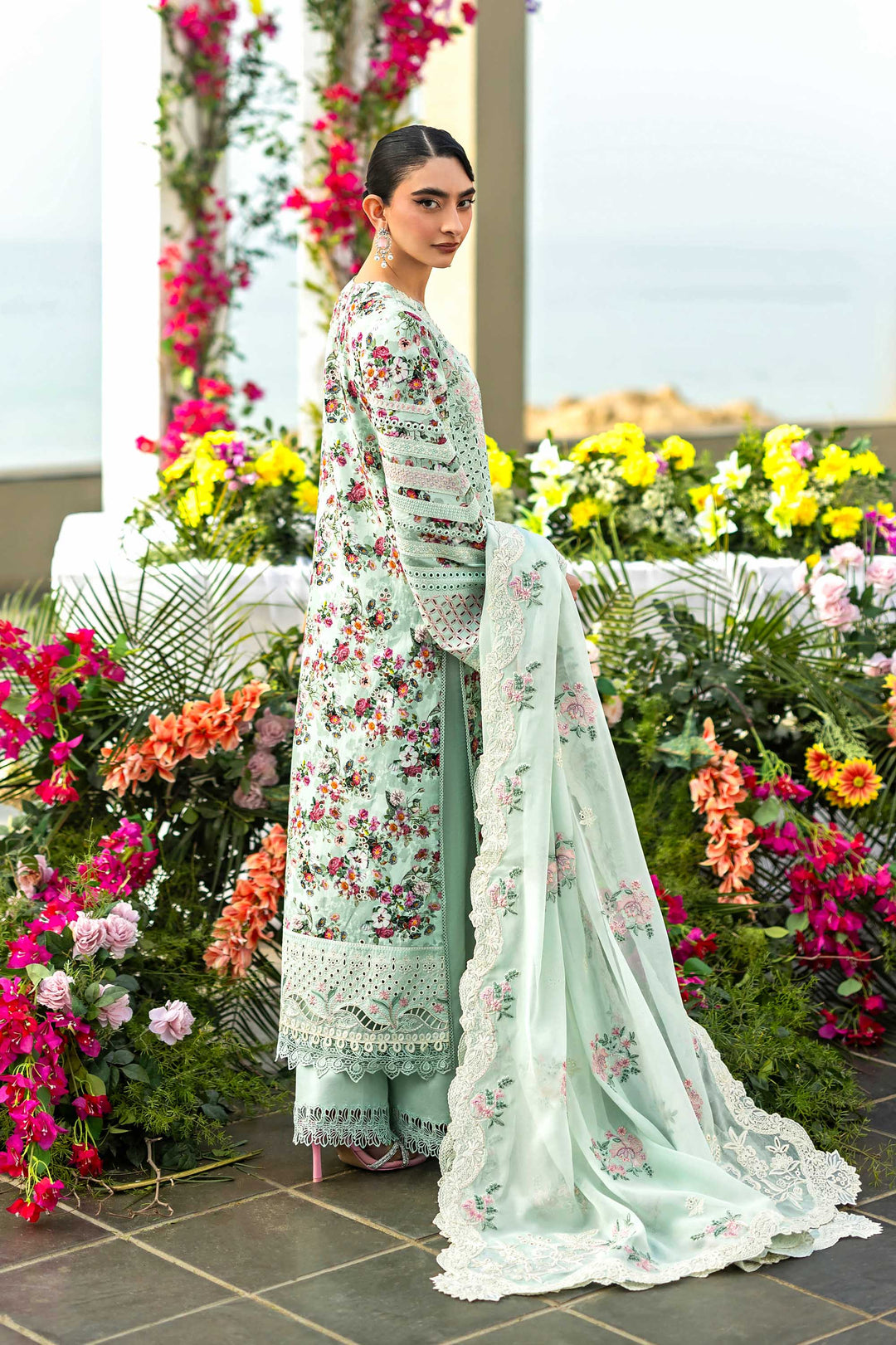 ALESSANDRA Luxury Lawn