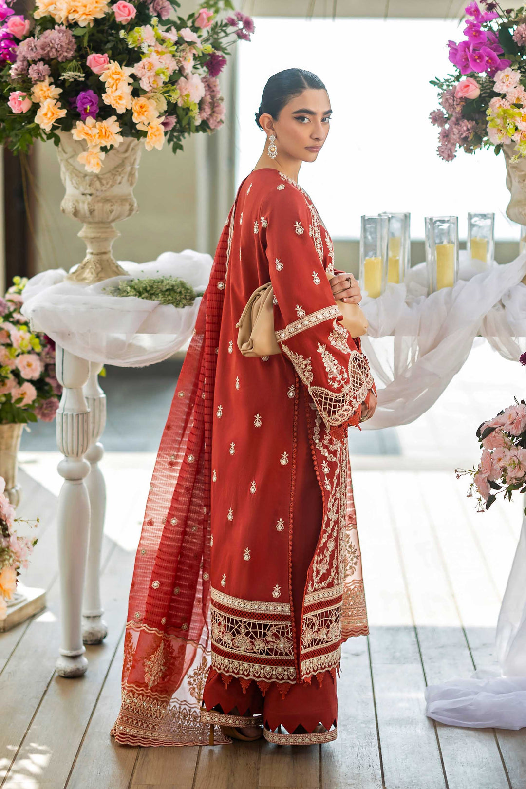ALESSANDRA Luxury Lawn