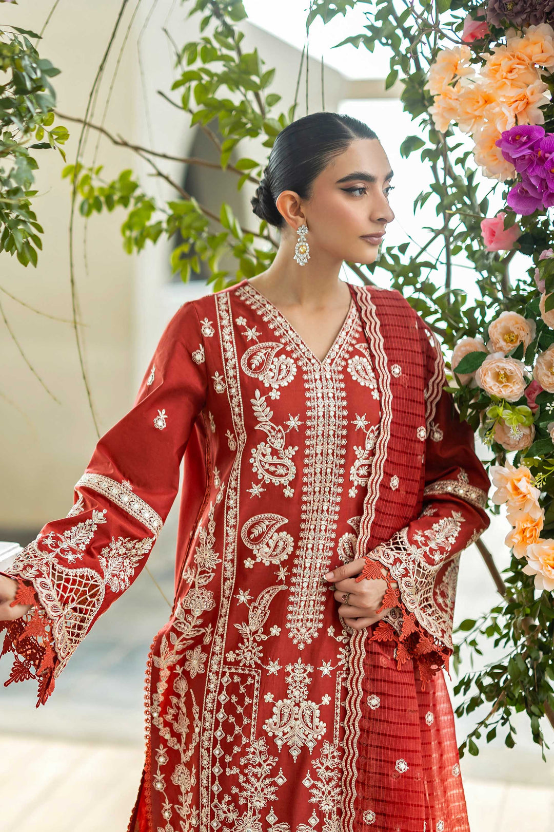 ALESSANDRA Luxury Lawn