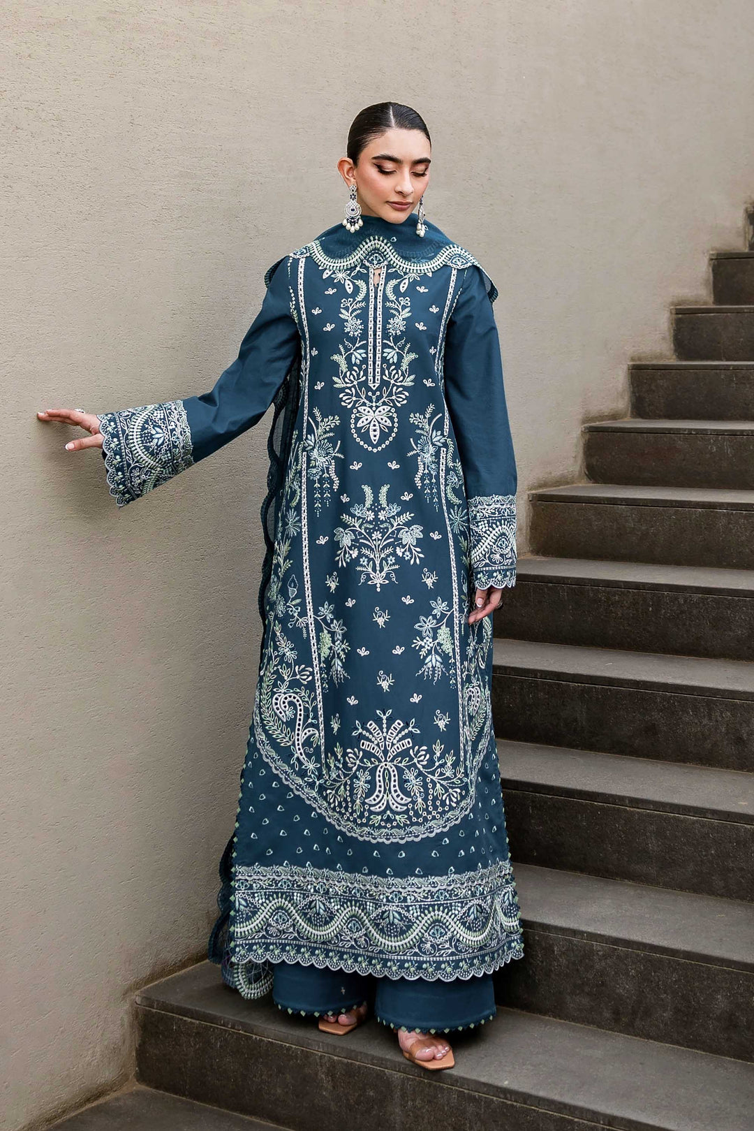 ALESSANDRA Luxury Lawn