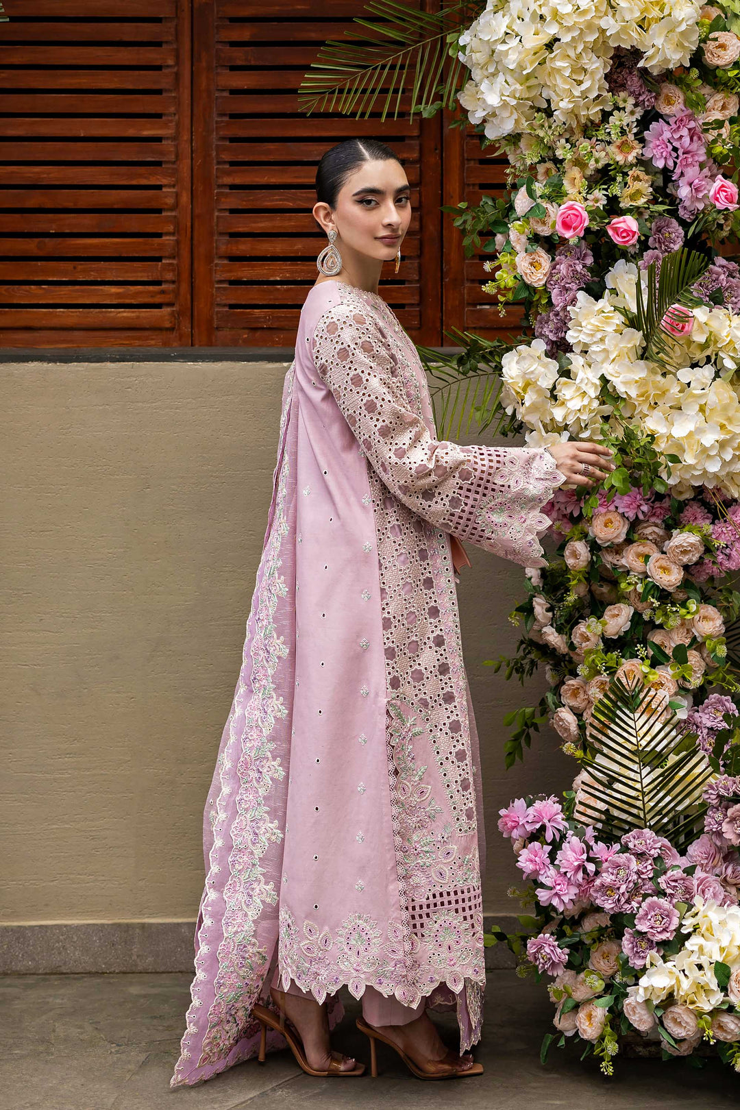 ALESSANDRA Luxury Lawn