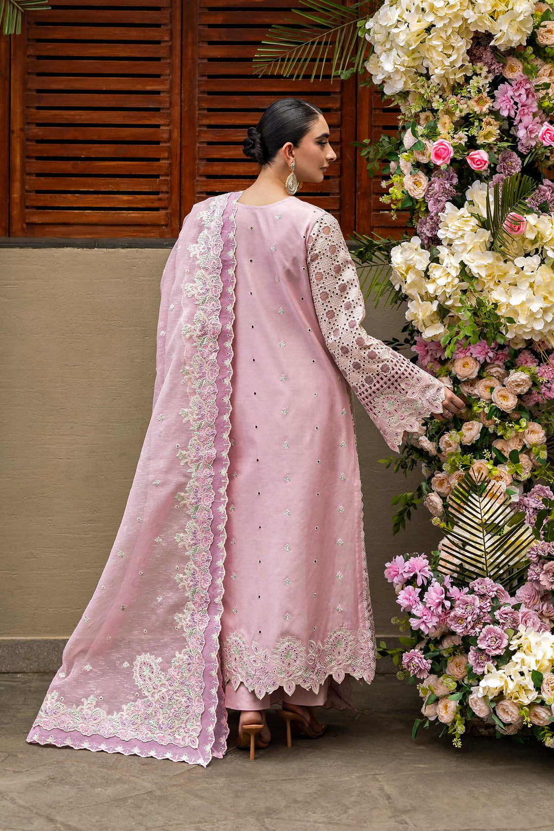 ALESSANDRA Luxury Lawn